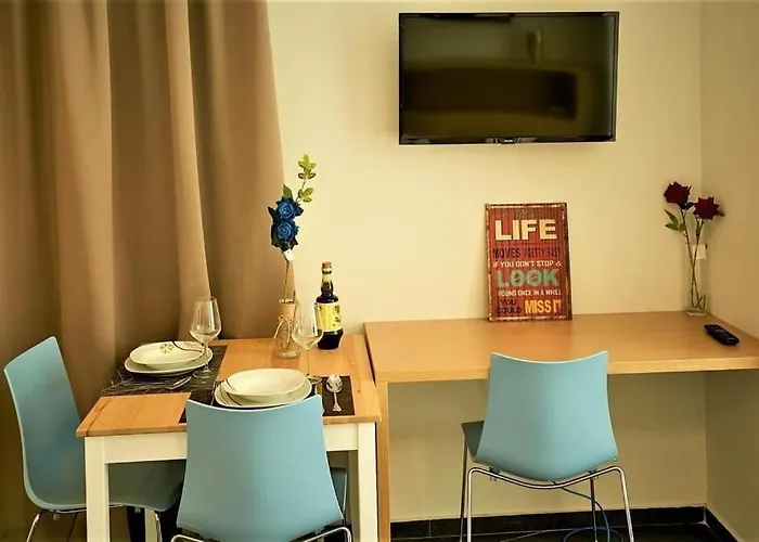 アパート Magnet Comfort 63 *