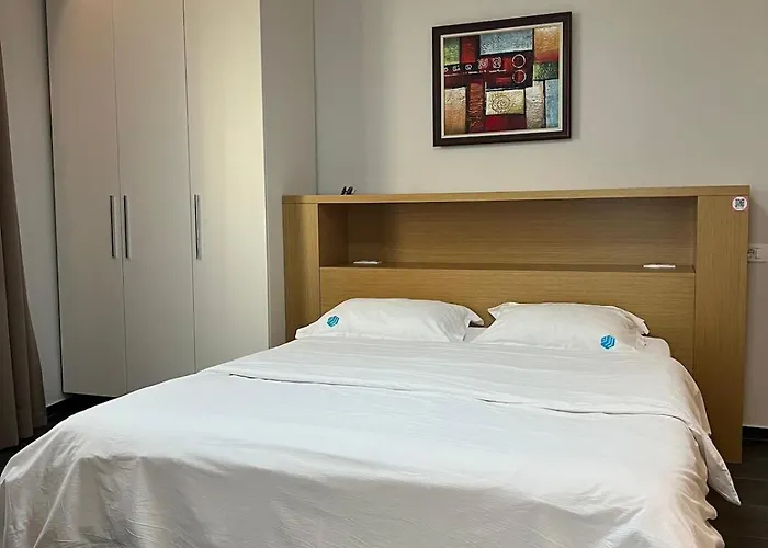 Magnet Comfort 63 * ティラナ